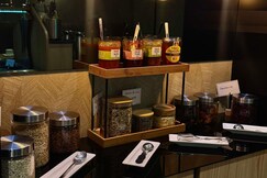 Mercure Paris Arc de Triomphe Wagram