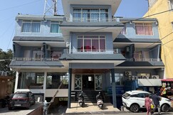 Hotel Vishwamitra 