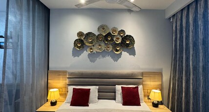 Supertech Supernova Spira Room Type - The Sky stay (By Vrs)