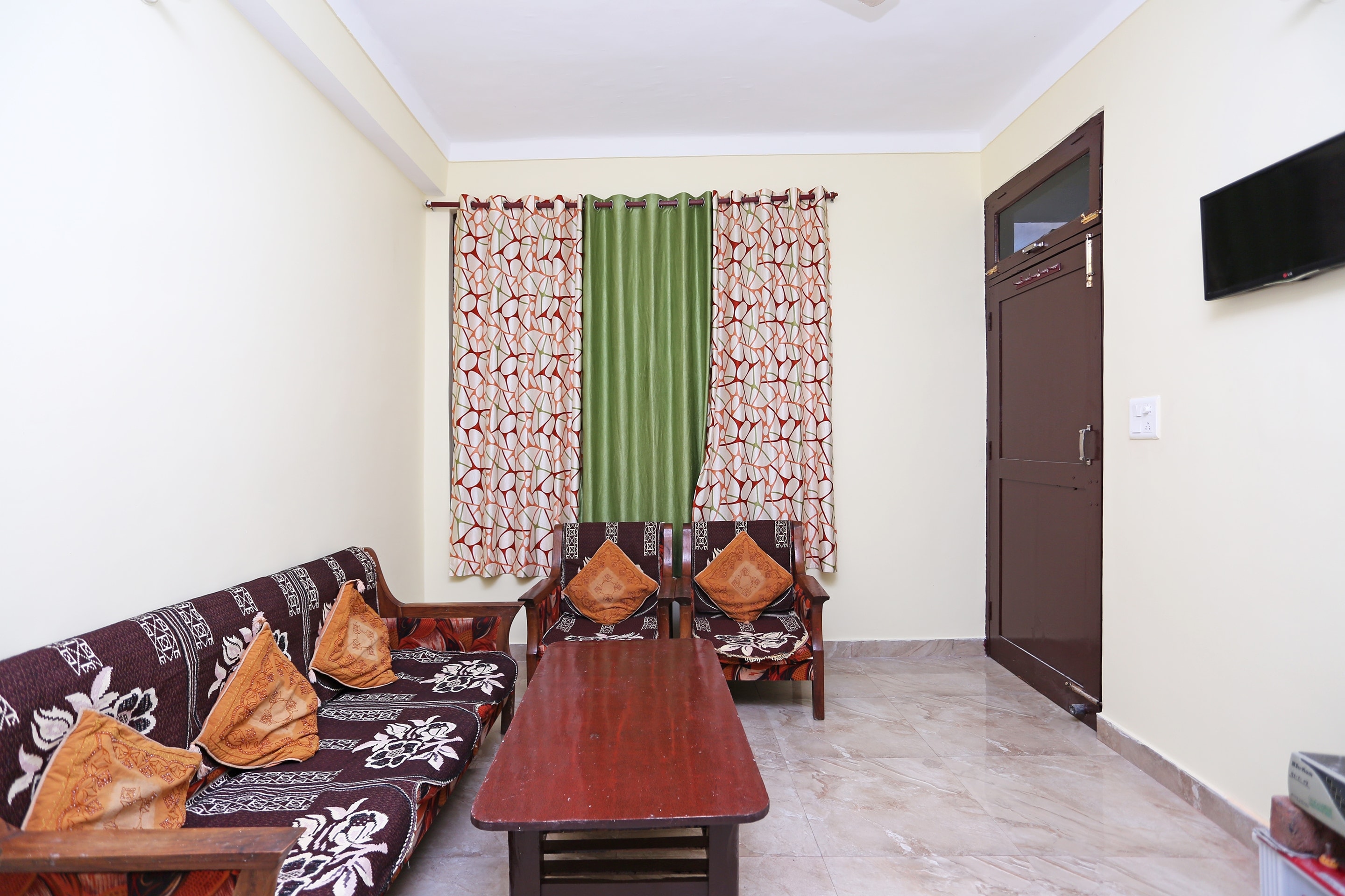 Hotel O Aashirwaad valley - Tap to explore photos