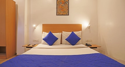 Hotel Yellow Chilly Room Type - Deluxe Room Accepts Local ID and Unmarried Couples Hotel Yellow Chilly Room Type - Deluxe Room Accepts Local ID and Unmarried Couples