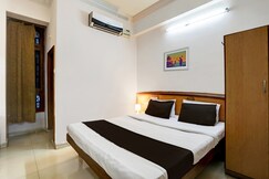 SPOT ON Hotel Rk Residency Near MGBS Bus station