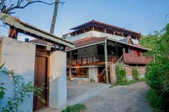 Panackal Heritage Homes - Traditional Luxury Retreat
