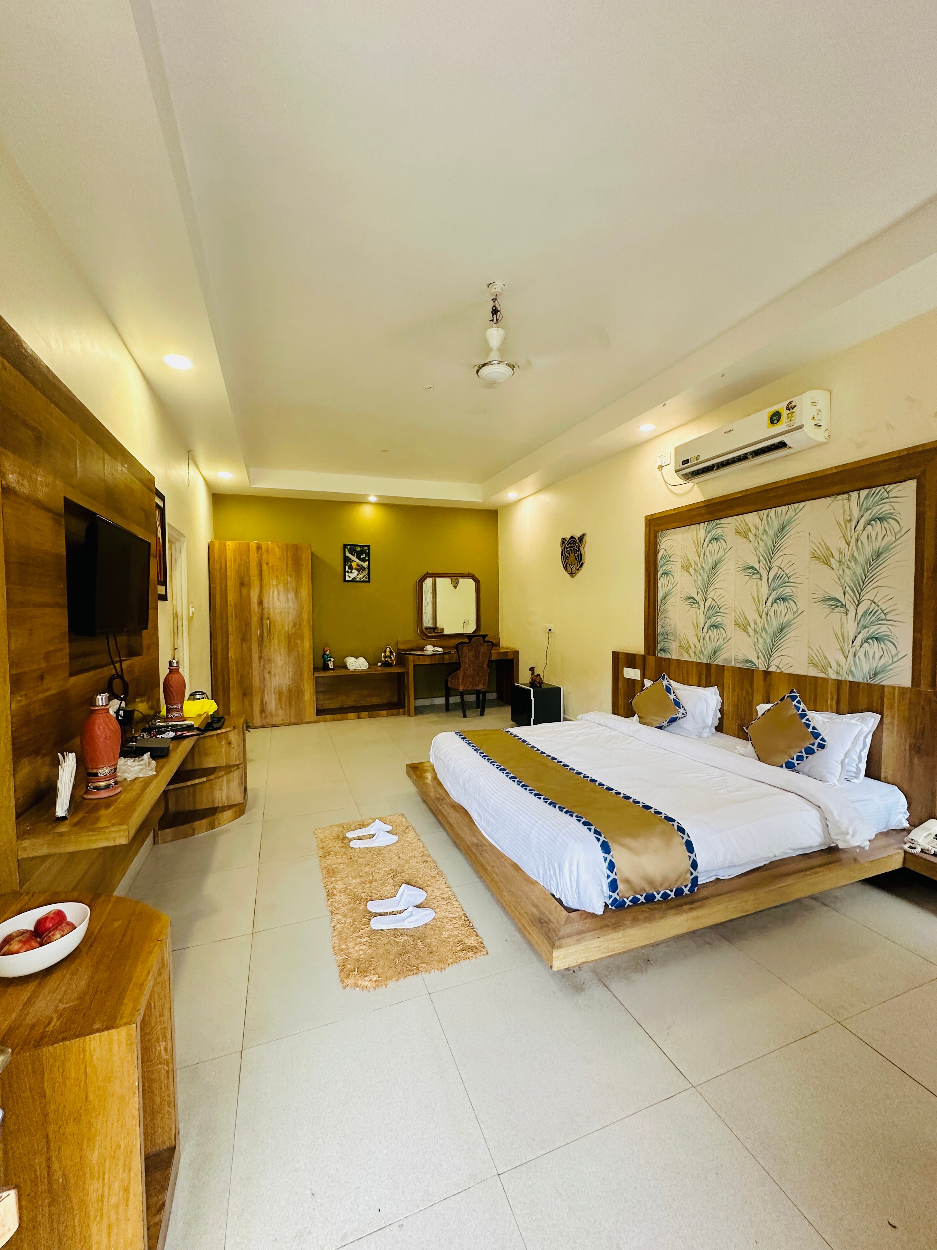 Wild Tiger Resorts Bandhavgarh - Tap to explore photos