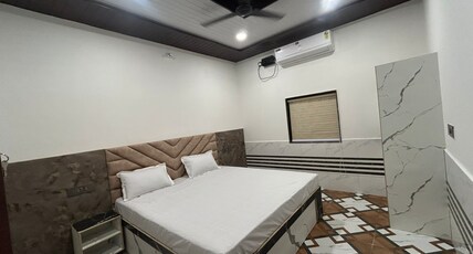 Shri Ji Nikunj Dham Room Type - Bedroom 101