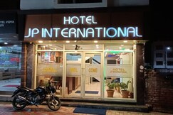 Hotel JP International