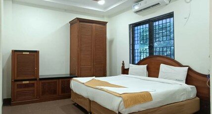 Coco Retreat Farm Villa | Room & Pool Room Type - Standard Room AC