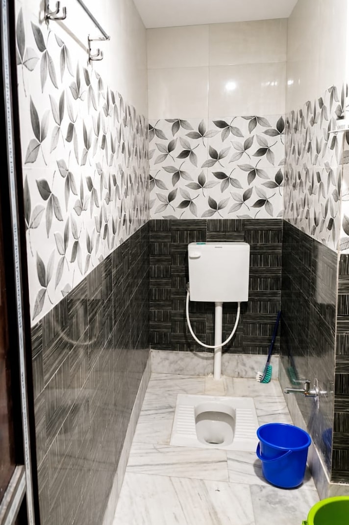 The Kashi Vibe Homestay - Tap to explore photos