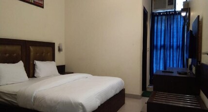 Hotel Radiance Inn Room Type - Deluxe Room
