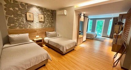 Arch Studio Cenang Room Type - Family Studio