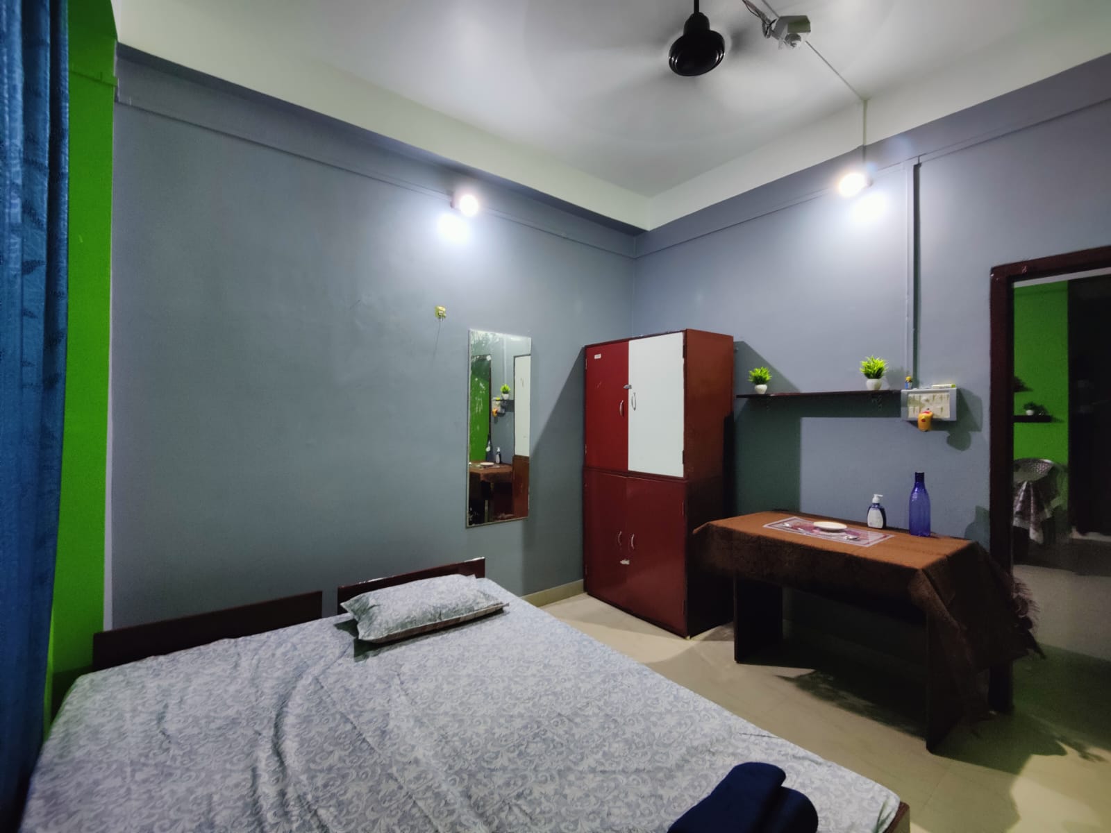 D&G homestay - Tap to explore photos