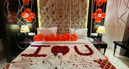 Hotel Panchsheel Prime Room Type - Prime Suite with Decoration