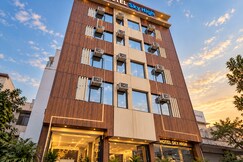 Photos of Sky High By T AND M Hotels