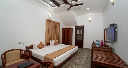 RKN Beach Resort Room Type - Deluxee Room