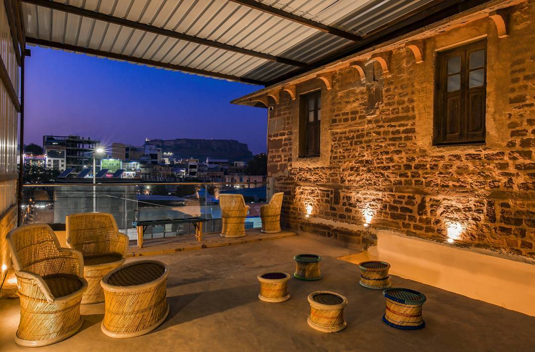 Locomo Backpackers Hostel - Tap to explore photos