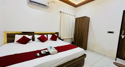 Shree Krishnam Inn Room Type - Triple Bedroom - Bed for 3