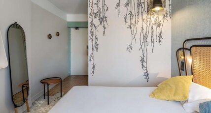 Mercure Orl Room Type - Classic Room, large bed