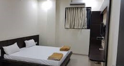Hotel radhika Palace Room Type - Standard AC Room
