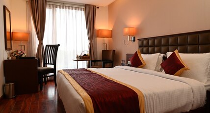 Raaj Bhaavan Clarks Inn , Chennai Room Type - Executive Room with King