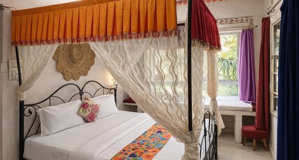 DockSide Dorms & Rooms Room Type - Heritage Double AC Room with Lake View