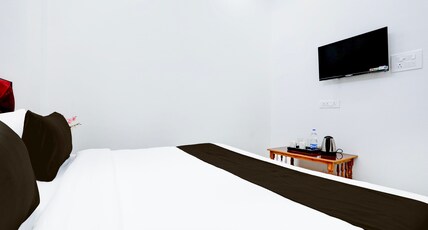 Hotel O by OYO Virat Inn Room Type - Classic Hotel O by OYO Virat Inn Room Type - Classic