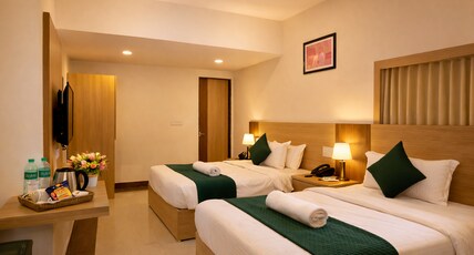 Hotel Tulsa Inn Chhatarpur Room Type - Superior Triple Bed Room
