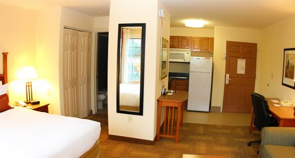 Staybridge Suites Houston - Willowbrook, an IHG hotel Room Type - 1 Queen Bed Studio Suite