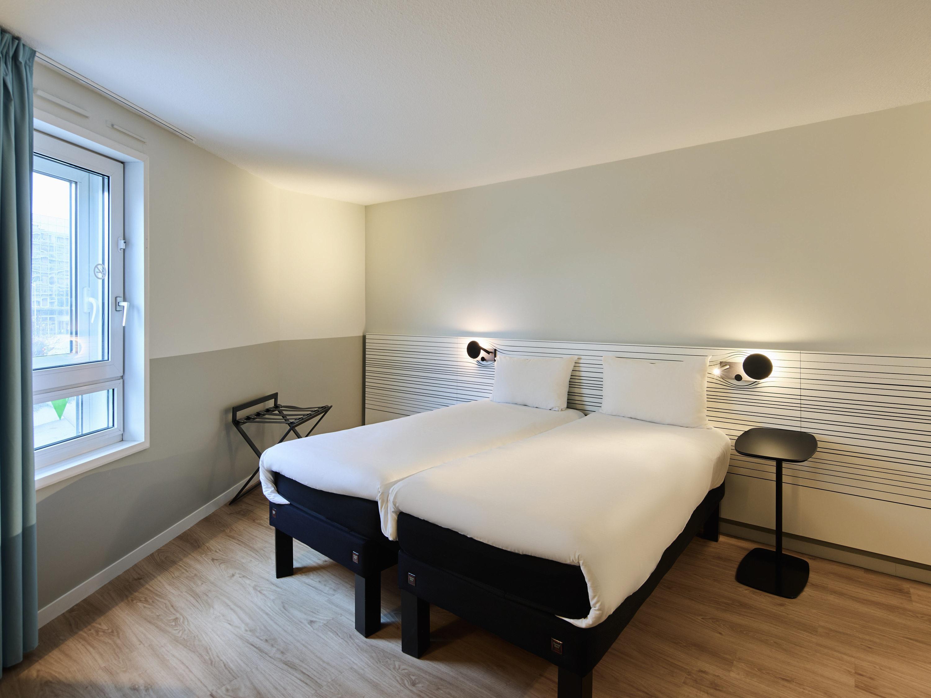 ibis Styles Poissy - Tap to explore photos