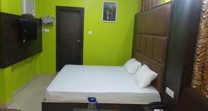 Hotel Royal City Room Type - Delux room