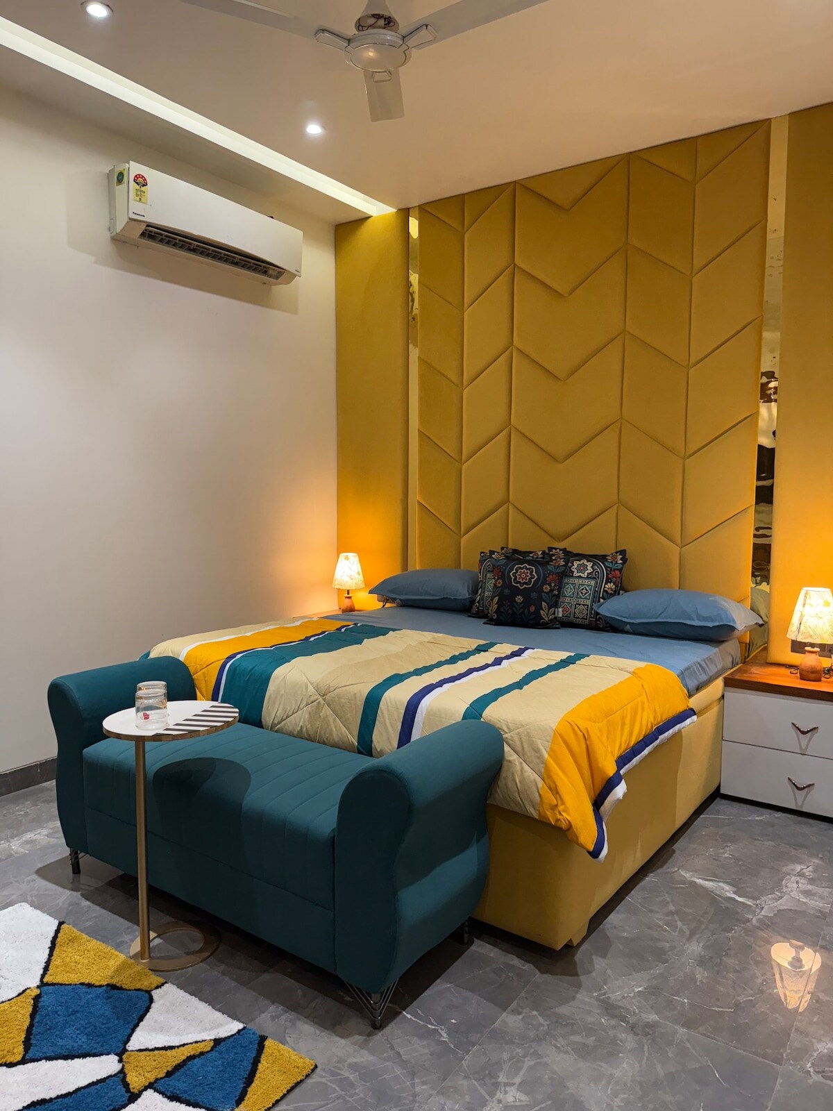 The Social Haven Golden Sands Suite in Noida - Tap to explore photos