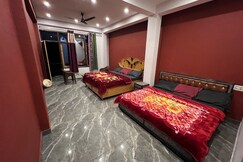 Shanti Cafe & Hostels