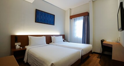 Grand Whiz Hotel Nusa Dua Room Type - Standard Twin Room
