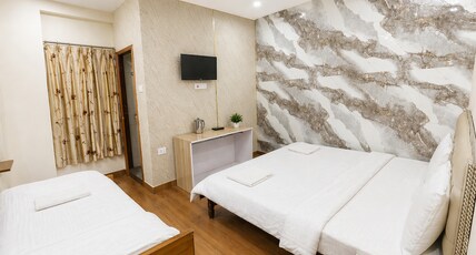 Hotel Sai Dham Joshimath Room Type - Triple Sharing Standard Rooms