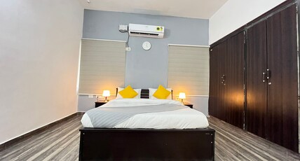 BedChambers Homlee Apartments @Jubilee Hills Room Type - One-BHK with Bathtub