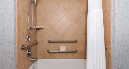 Hampton Inn & Suites Sarasota / Lakewood Ranch Room Type - 2QN MOB HEARING ACC TUB NS