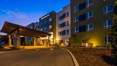 Best Western Plus Peppertree Nampa Civic Center Inn