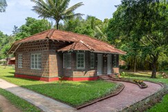 Timber Cottage by Raho: Stream-View Estate Escape