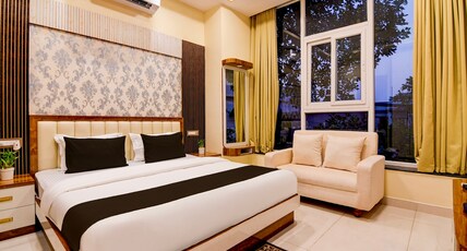 Super Townhouse Hotel All In One Room Type - Classic