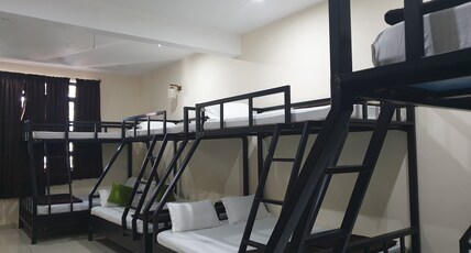 The Paddy Field Inn Room Type - 15-Bed Dormitory