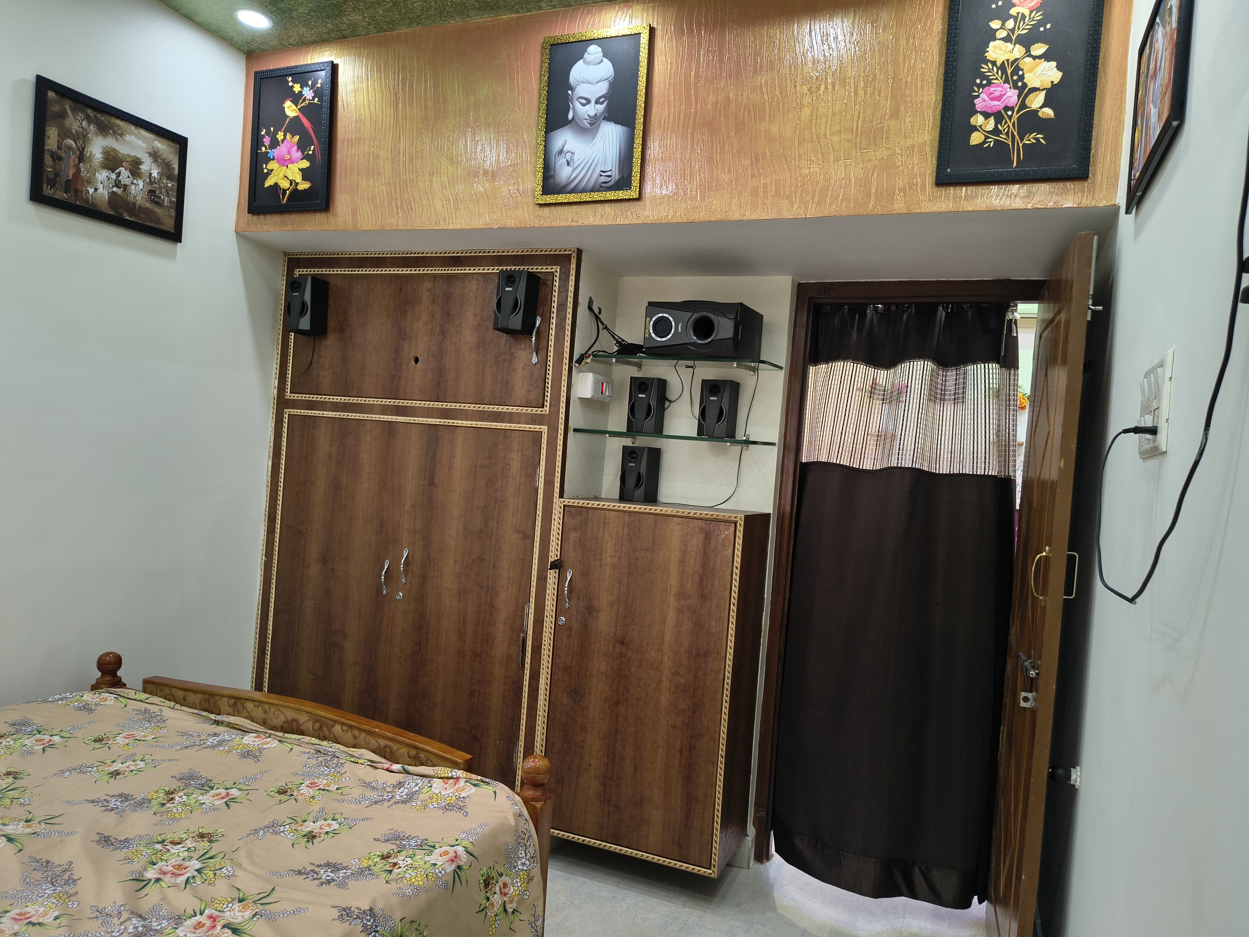 Sai bhayalakshmi home stay - Tap to explore photos