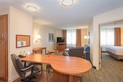 Candlewood Suites MOBILE-DOWNTOWN, an IHG hotel