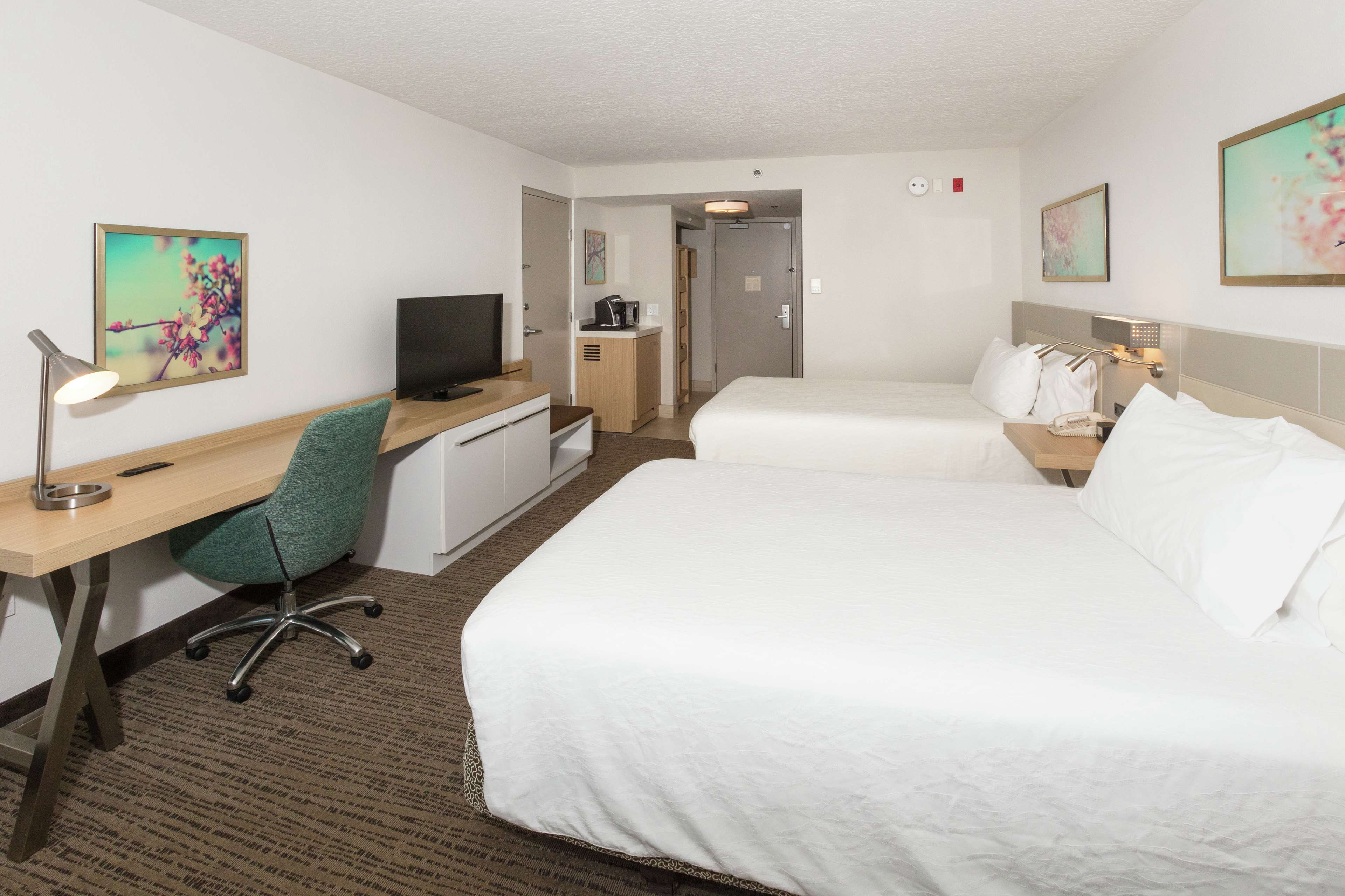 Hilton Garden Inn St. Augustine Beach - Tap to explore photos