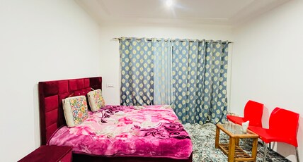 The Cherry Woods Room Type - Bedroom 3