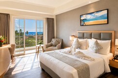 The Sea Valley Heights Puri
