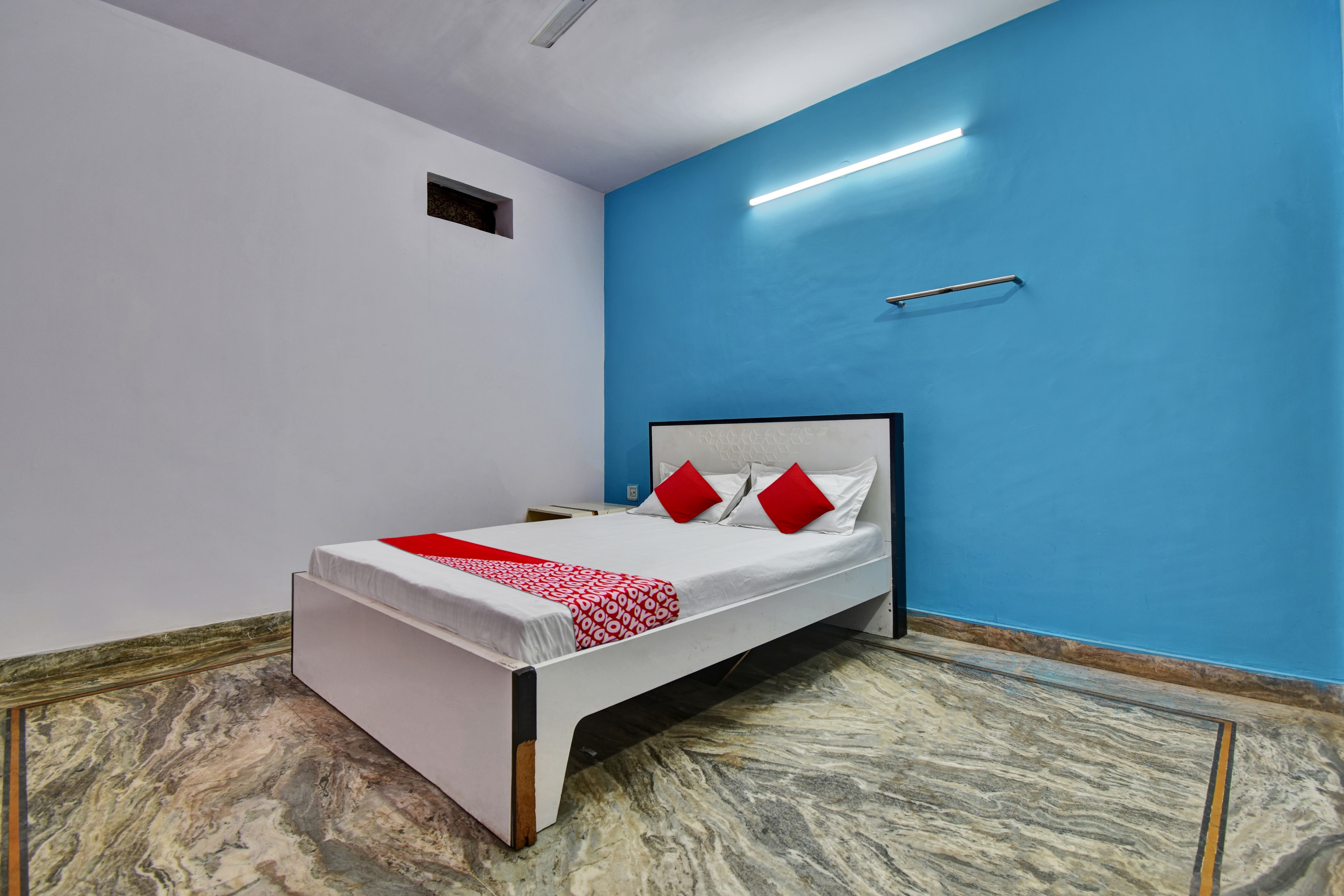 Shree Hotel and Restaurant - Tap to explore photos