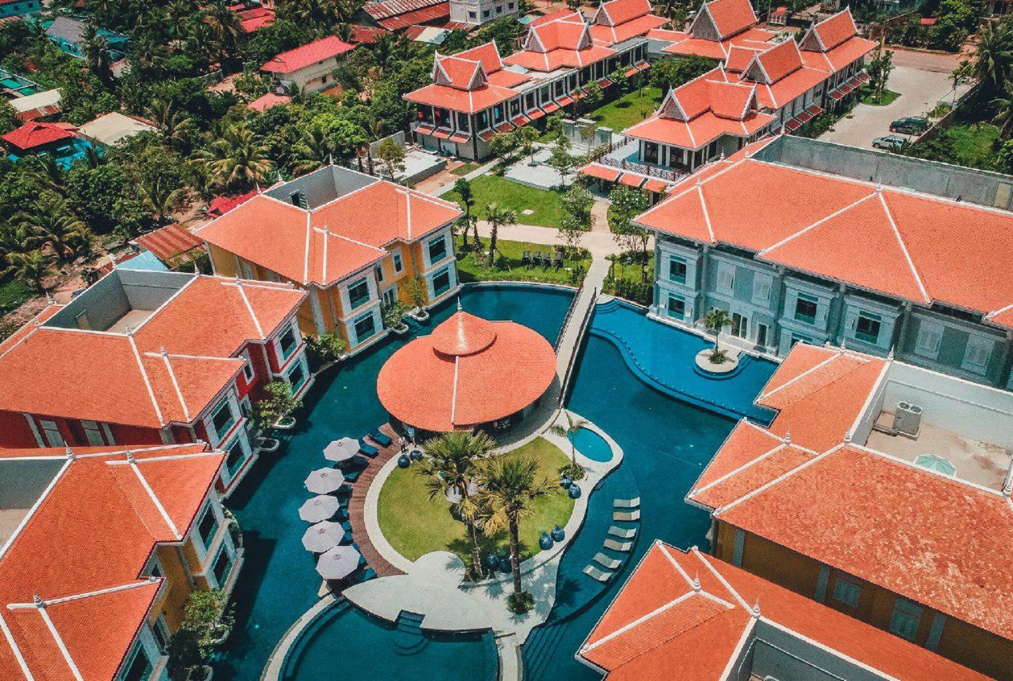 Memoire Palace Resort & Spa - Tap to explore photos