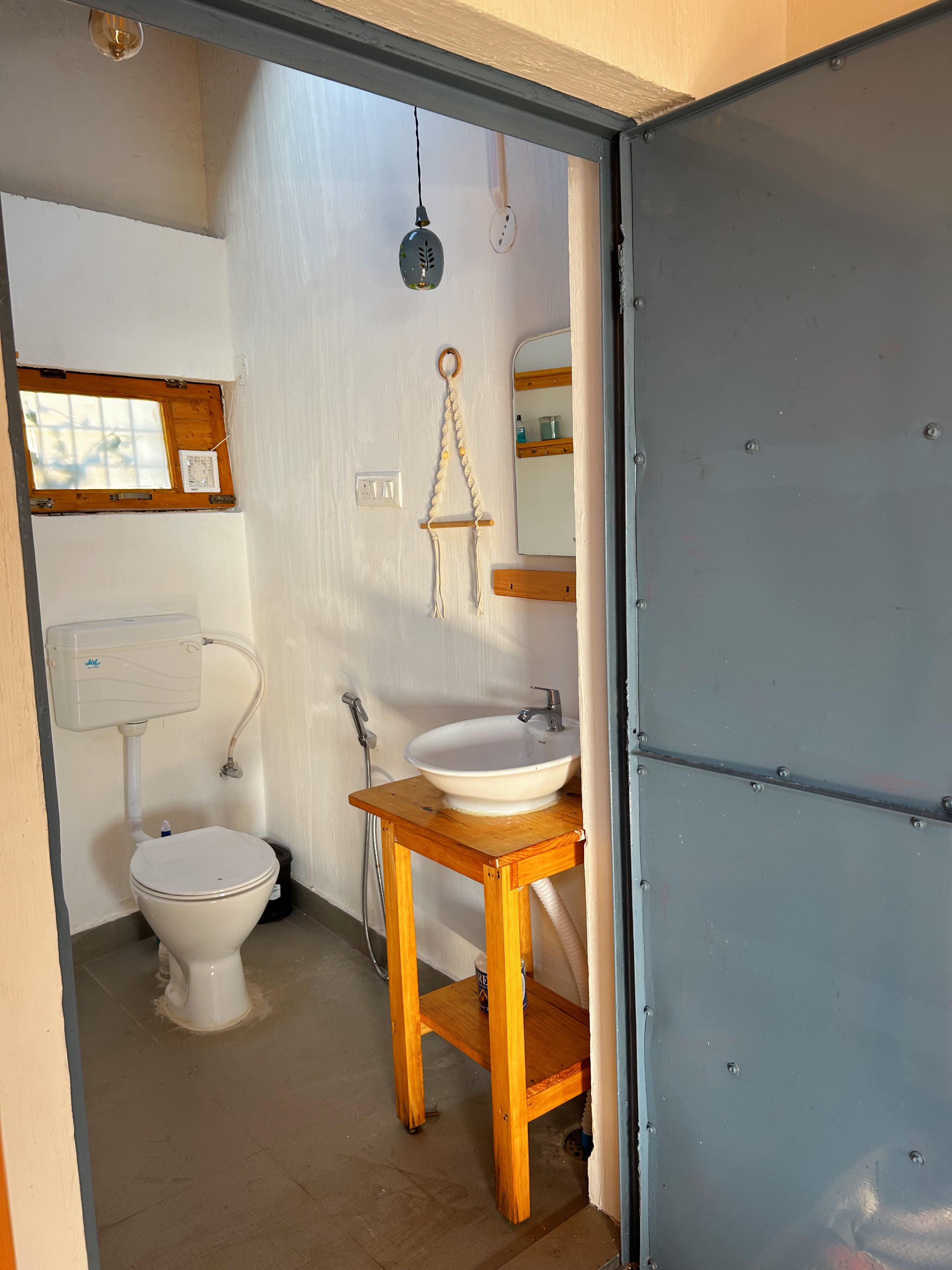 Shrestha Dwivedi - Tap to explore photos