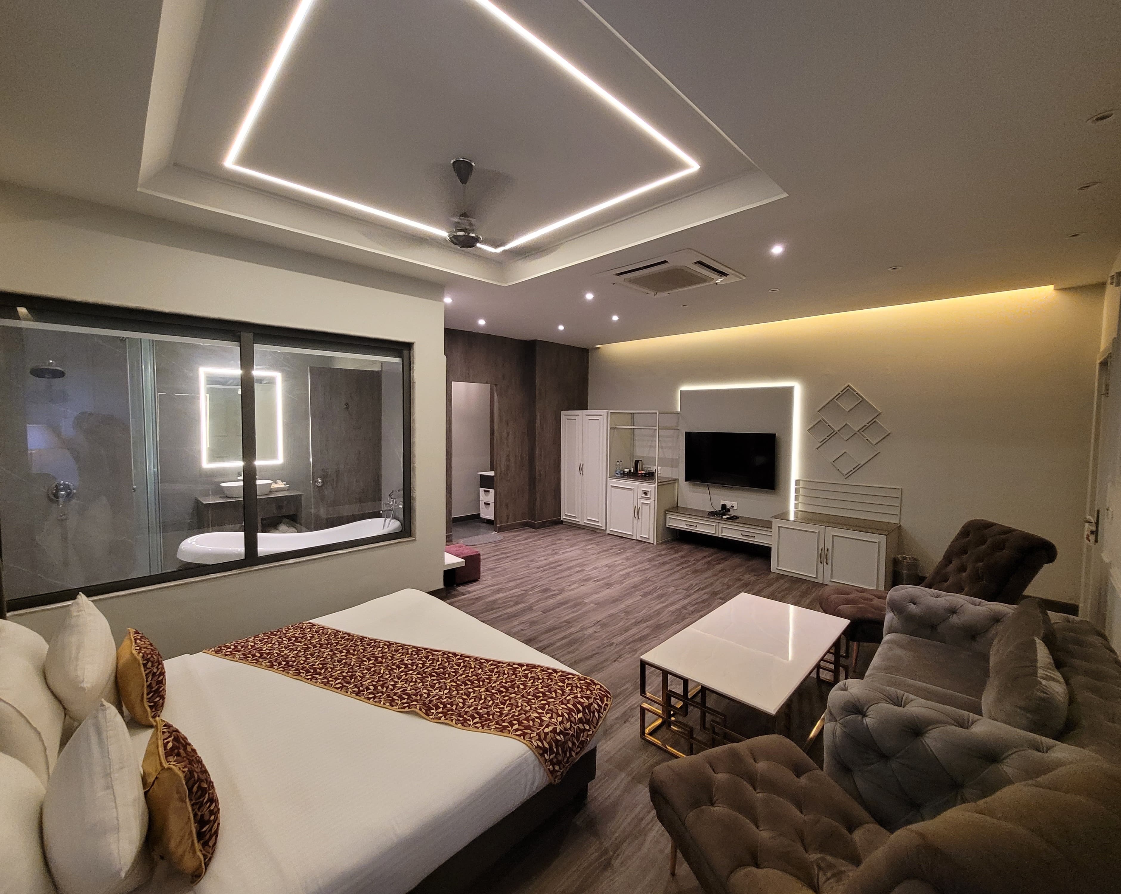 Hotel Nagpal Regency - Tap to explore photos