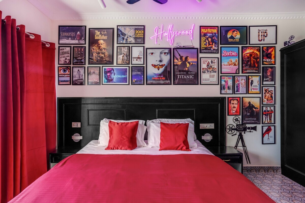The Hollywood Studio | Free OTTs | 1Km to Beach | Pool - Tap to explore photos