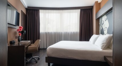 Crowne Plaza Milan City Room Type - Premium Room Crowne Plaza Milan City Room Type - Premium Room